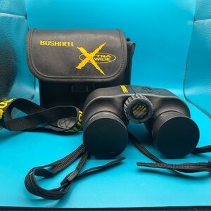 BUSHNELL 10x25 13-1052 XTRA-Wide Porro Prism Binoculars W/ Case & Strap